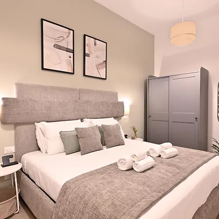 Vatican Luxury * Rome